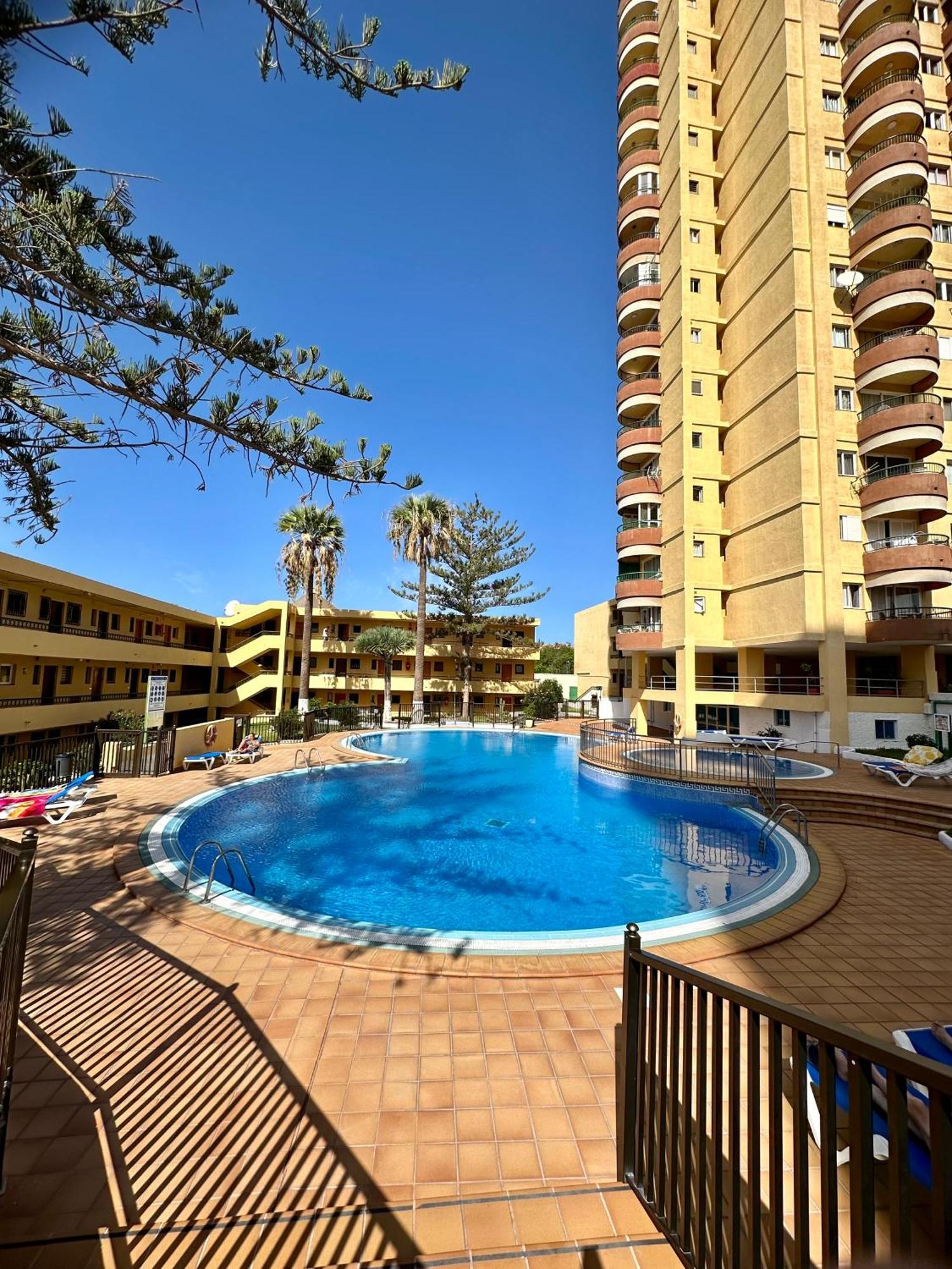 Stay Few Meters To Las Vistas Beach. Free Wifi. Arona  Exterior photo